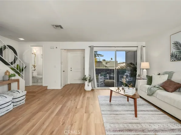 18550 Hatteras St Unit 87, Tarzana, CA 91356