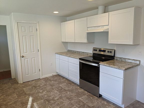 5th image of 1213 W 16th St