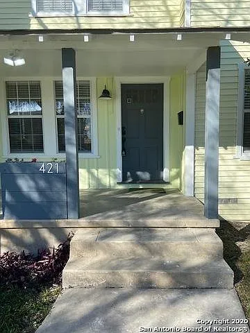 421 Bryn Mawr Dr — Photo 3