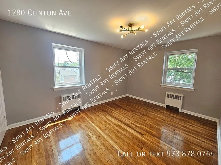 Clinton Ave — Photo 19