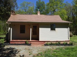 800 Lynch Rd, Altavista, VA 24517
