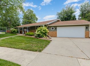 18359 Locust St, Lansing, IL 60438