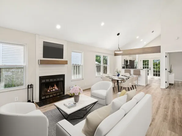 2019 Lassiter Dr, Goodlettsville, TN 37072