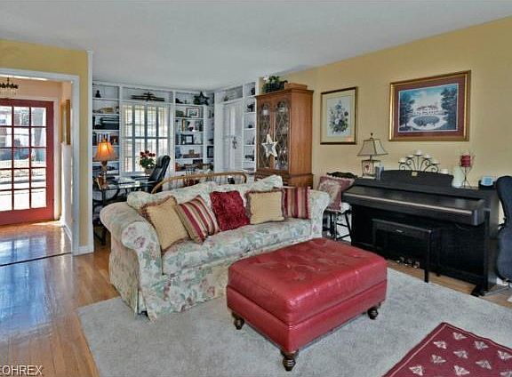 2nd image of 59 Coveland Dr