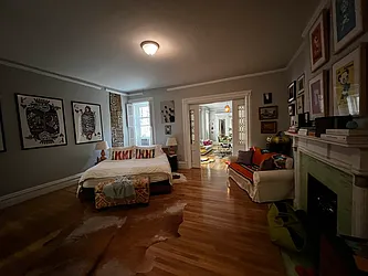 Rented by Salon Realty Corp