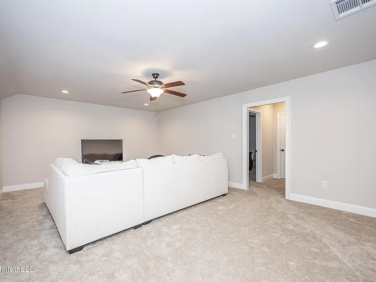 6995 Osprey Dr — Photo 70