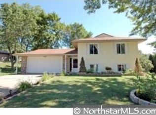 8471 Isle Ave S, Cottage Grove, MN 55016