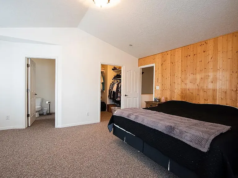 732 E Hamlet Cir S — Photo 9
