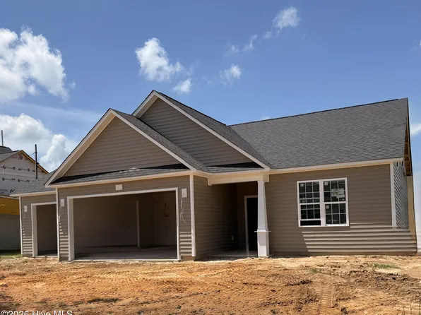 195 Laborde Lane, Raeford, NC 28376
