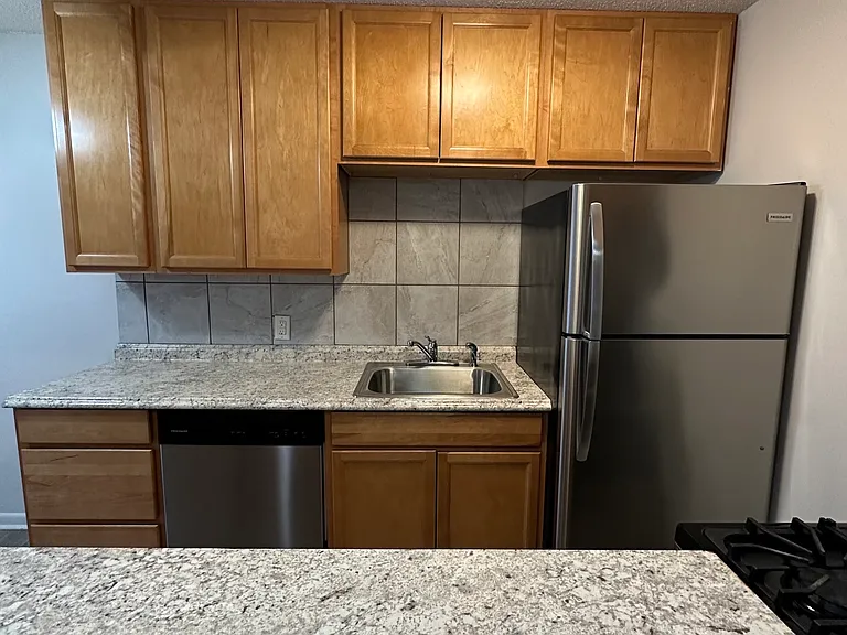 3506 Jackson St — Photo 18