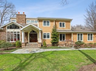 14 Sugar Hill Rd, Kinnelon, NJ 07405