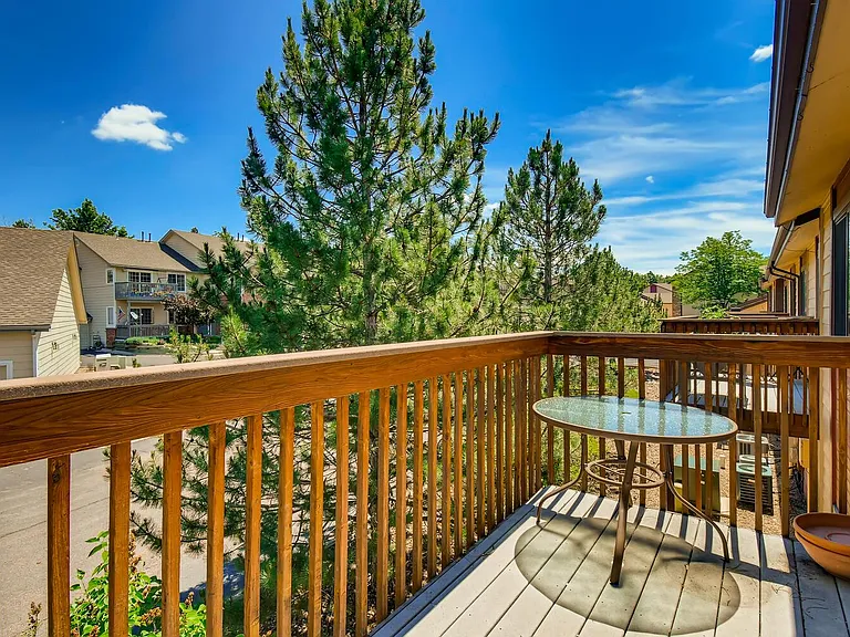 691 Canyon Dr — Photo 30