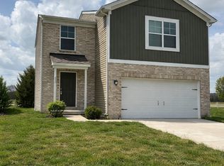 823 Prescot Cir, Trenton, OH 45067