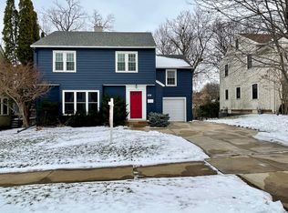 438 15th Ave SW, Rochester, MN 55902