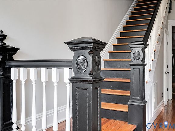 4th image of 308 N Lombardy St