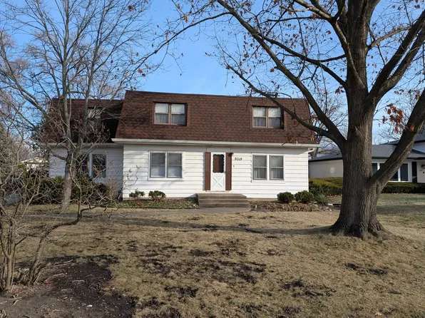 9319 N Knight Ave, Des Plaines, IL 60016