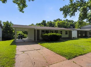 11926 Rio Grande Dr, Saint Louis, MO 63138