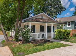 155 Onteora Blvd, Asheville, NC 28803