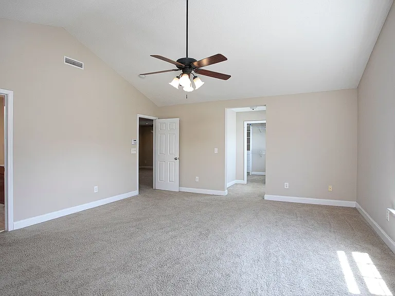 2002 Remington Oaks Cir — Photo 16