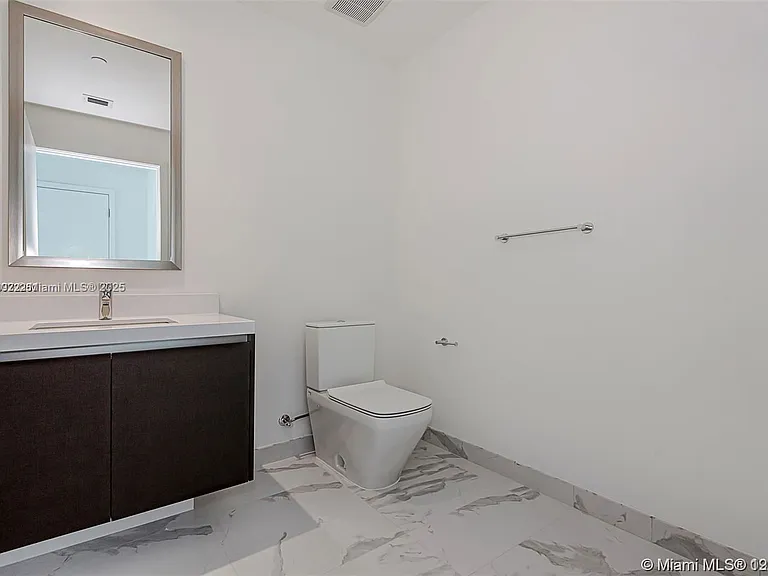 851 NE 1st Ave #1608 — Photo 10