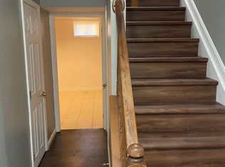 8270 Kings Crown Rd, Baltimore, MD 21208