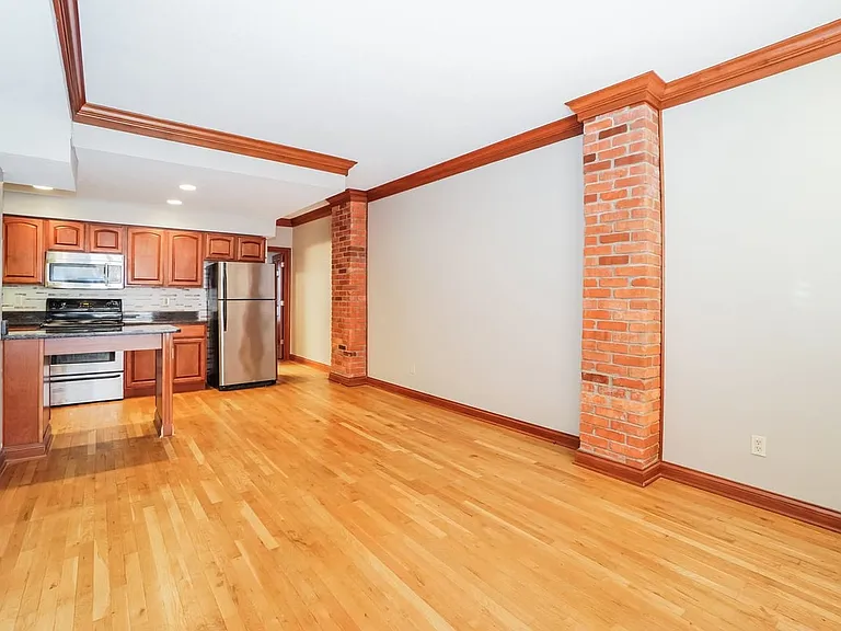 4 Clark Pl — Photo 10