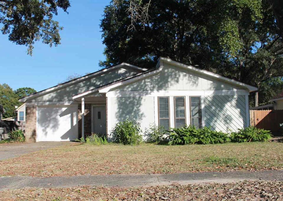 1st image of 4218 Baywoods Dr