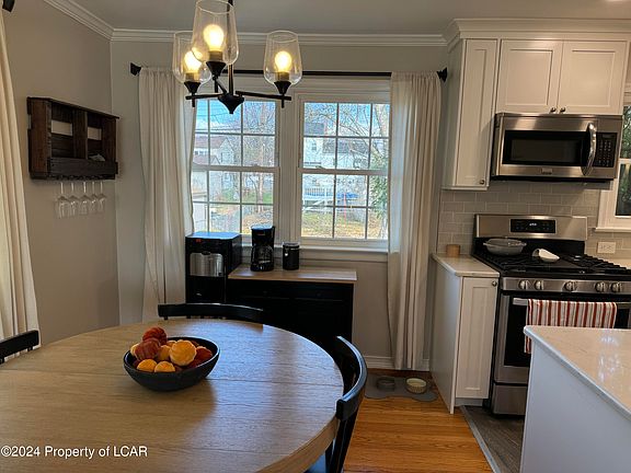 4th image of 605 Exton Rd