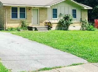 707 Hawthorne St, Hopkinsville, KY 42240