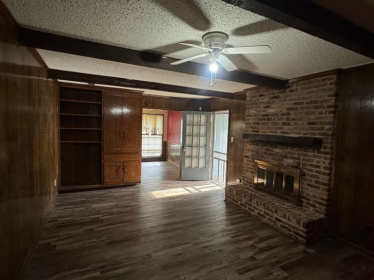 3324 Cross Creek Dr — Photo 9