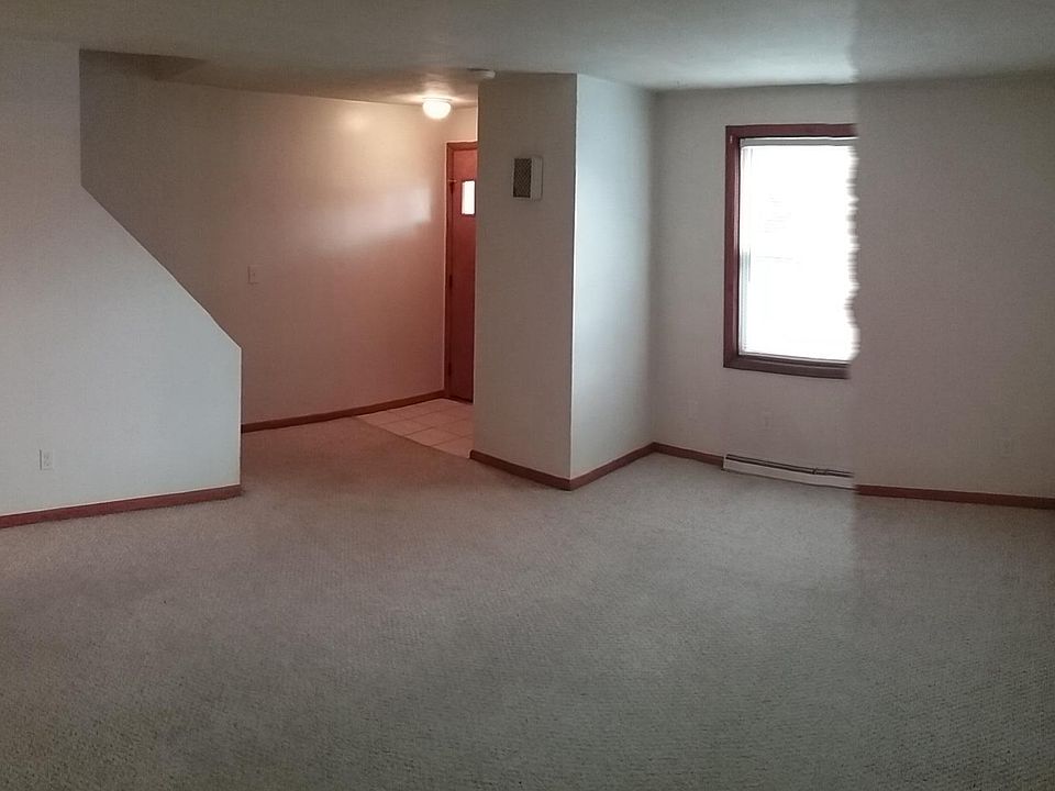 2nd image of 3839 Beech Hill Rd NW