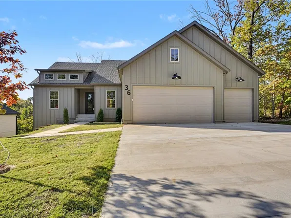 36 Halford Ln, Bella Vista, AR 72715