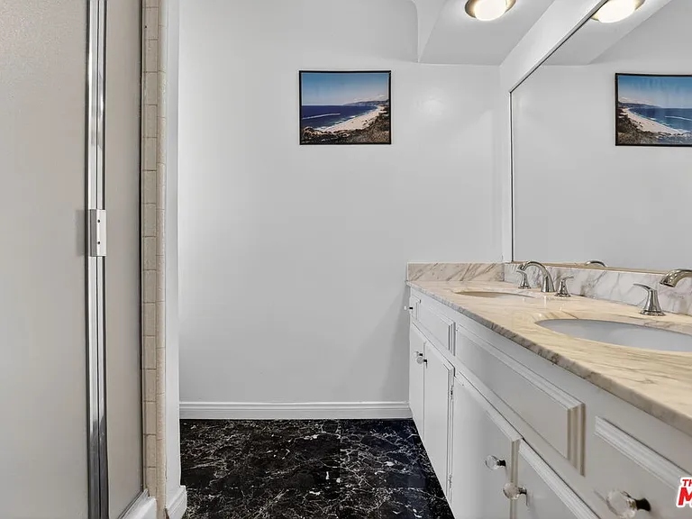 184 N Crescent Dr — Photo 39