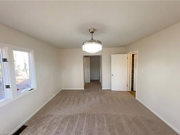 4th image of 3601 Yanceyville St