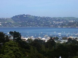 90 Lincoln Dr, Sausalito, CA 94965