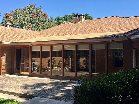 4th image of 5908 Meadow Crest Dr