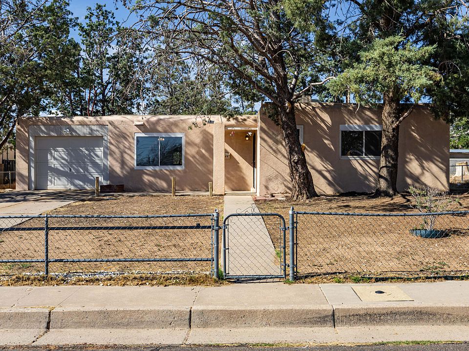 1st image of 9405 Parsifal Pl NE