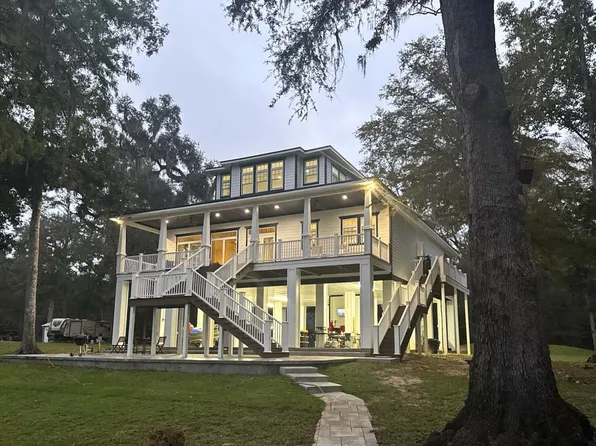 12890 NE 21st Ter, Branford, FL 32008