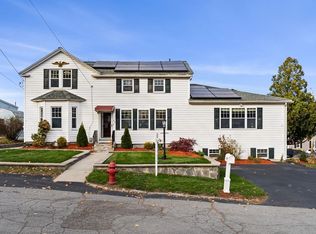 60 Florence St, Lowell, MA 01852