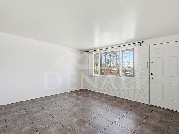 4th image of 1808 W Caravelle Rd