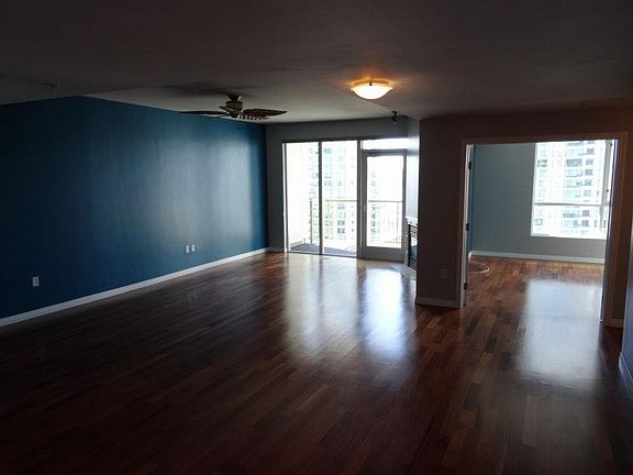 3rd image of 1240 India St Unit 1701