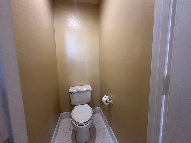 1567 Farrindon Cir — Photo 22