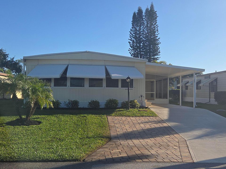 1st image of 7871 SE Shenandoah Drive