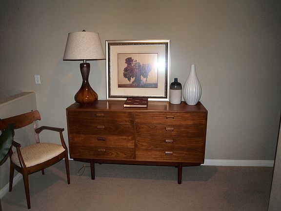 Sitting area / open office