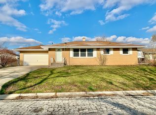 2938 W 78th Pl, Merrillville, IN 46410