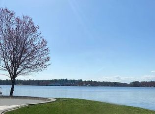 3 Lakeside St, Salem, NH 03079