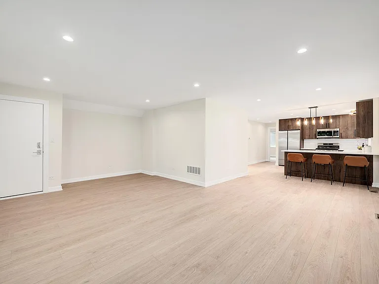 511 Forest Ave #1 — Photo 5