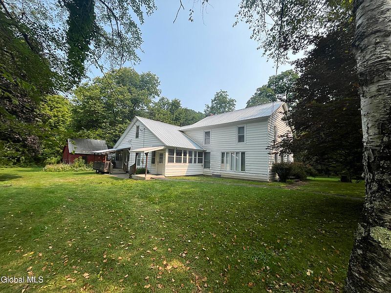 4th image of 77 Factoryville Road
