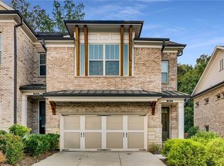 3840 Glenview Club Ln, Duluth, GA 30097