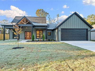 9 Kilsyth Ln, Bella Vista, AR, 72715